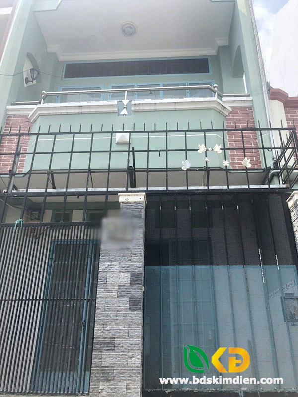 Bán nhà 1 lầu mặt tiền hẻm 861 Trần Xuân Soạn quận 7.